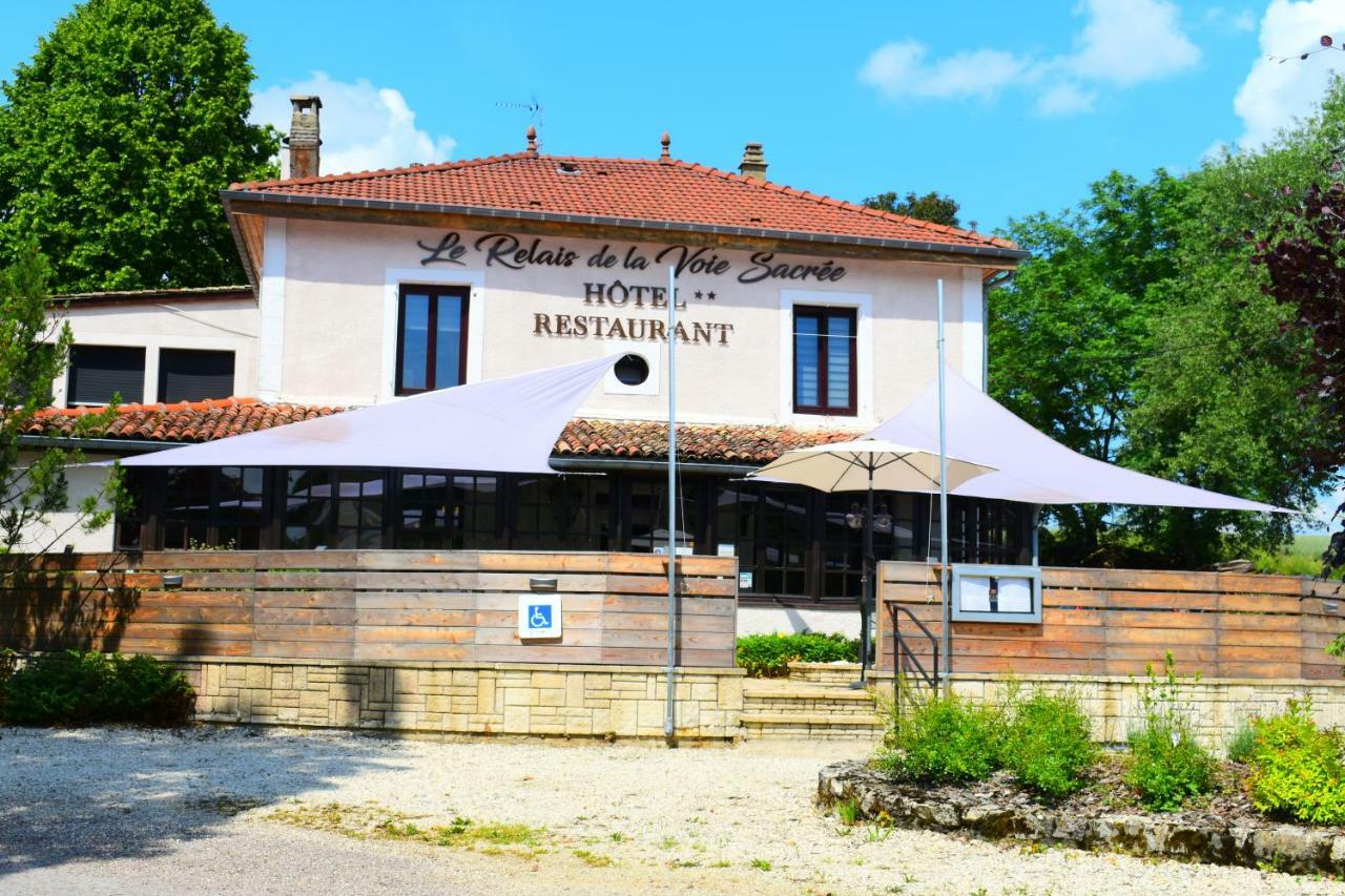 Отель Logis Le Relais De La Voie Sacree Issoncourt Экстерьер фото